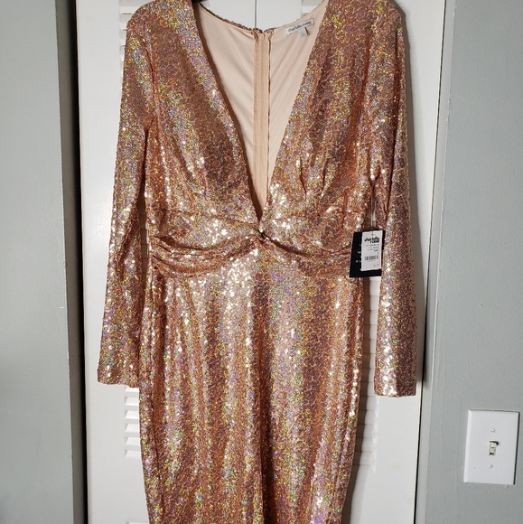 Charlotte Russe Dresses & Skirts - Champagne Cocktail Dress Sequin Glitter